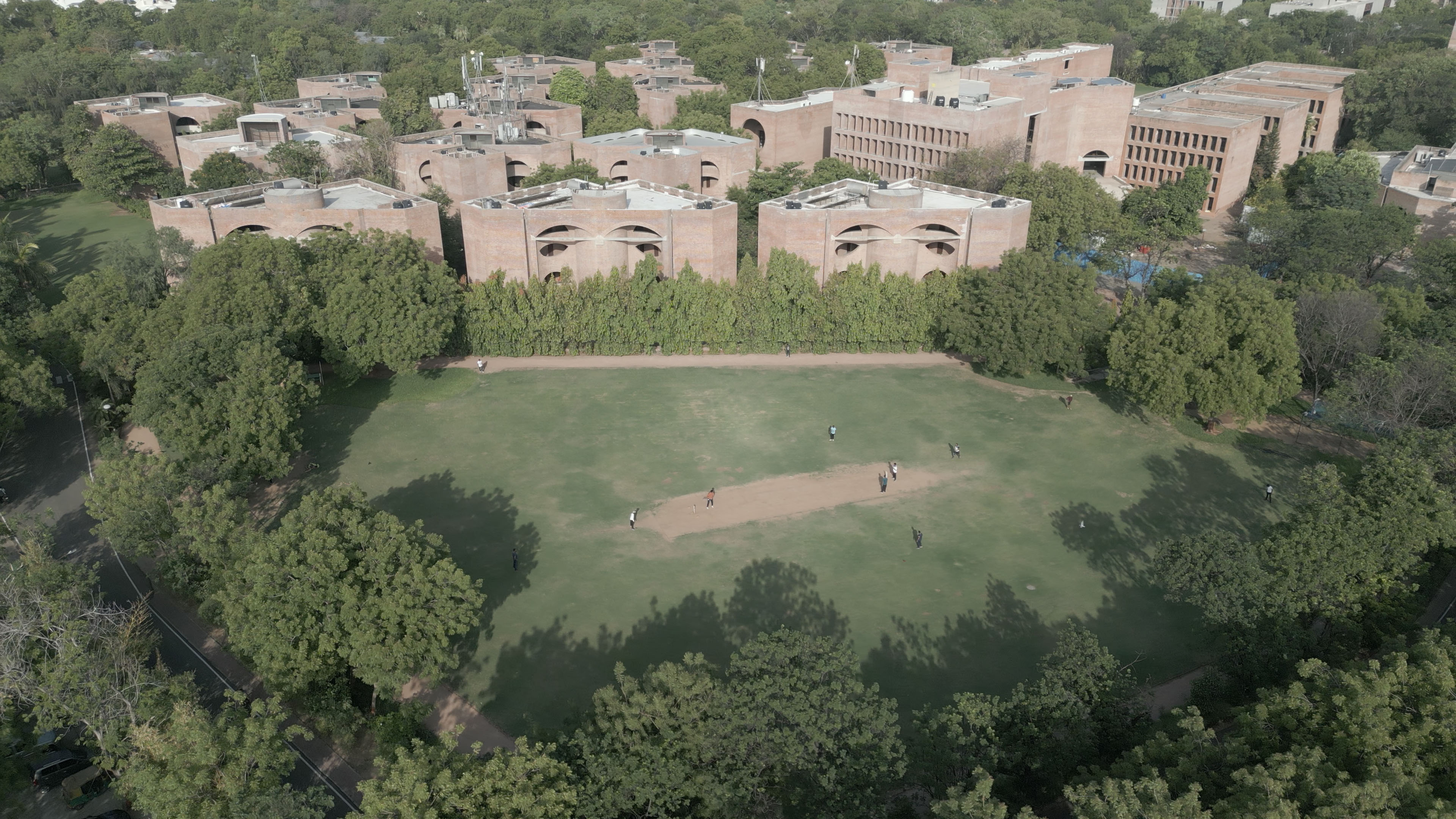 Best NIRF Management Colleges 2026: Check Rankings, Admissions, Fees and Placements